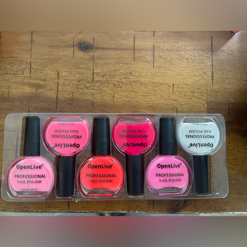 New Create a Fashionable Nail Art Kit
